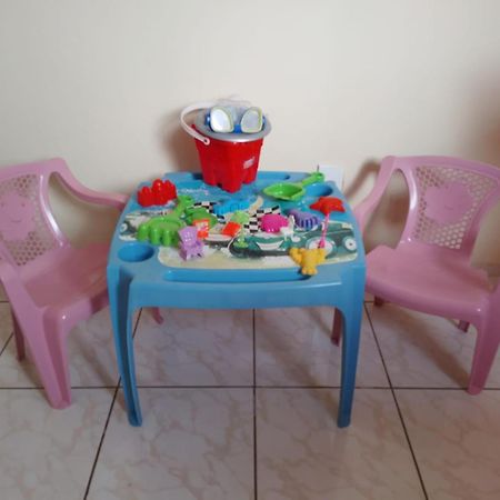 Espacoso Apartamento A 100 Metros Da Praia Do Futuro Apartment Fortaleza  Luaran gambar